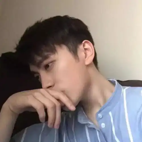 头像比起忽冷忽热的陪伴孤独更让人踏实