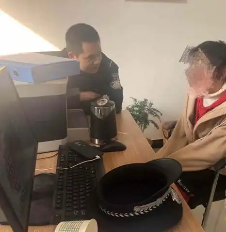 14岁男孩独自上山欲出家向往山中静谧的生活不料半山腰被劫