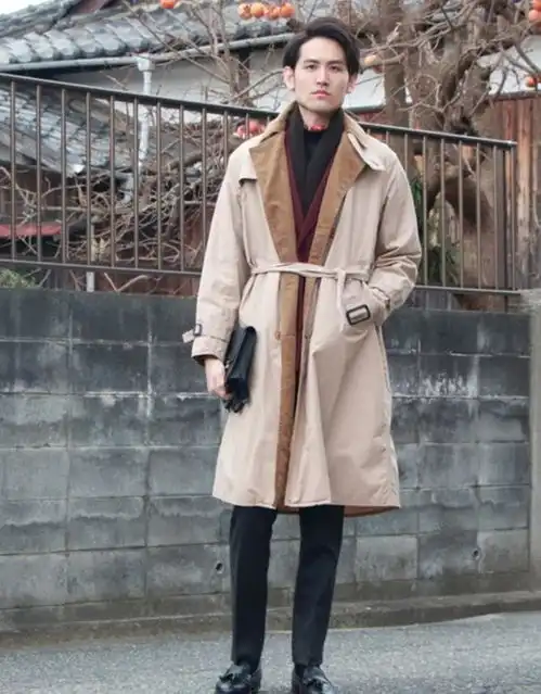 男人不管多大年纪,都要少穿这3种廉价色,油腻邋遢掉档次