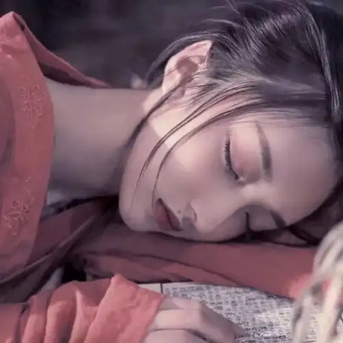 古风头像一路有花,此生有他