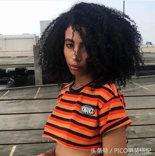 你们这届只穿黑白条纹的人,真的很难带