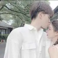 一左一右超宠溺情人头像