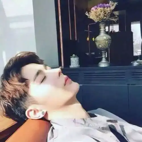 头像一组超帅潮男头像