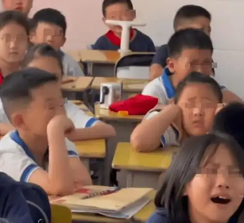 襄阳12岁小学生跳楼后续事前曾给父亲发短信,家属沟通无果起诉