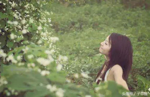 孤单爱情海,一个人无缘,一个人悲伤,经典说说