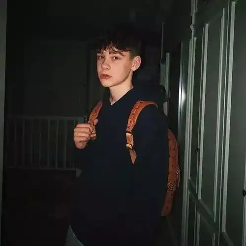 ins风欧美男女生头像