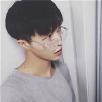 好看的男生qq头像,后悔一文不值所以开心面对了