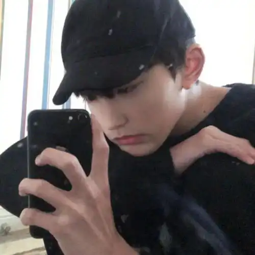 头像丨看似鸡零狗碎的生活碎片却是通向快乐星球的秘密隧道