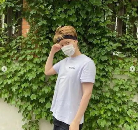 安宰贤离婚3个月变瘦了男神回归了,近况曝光