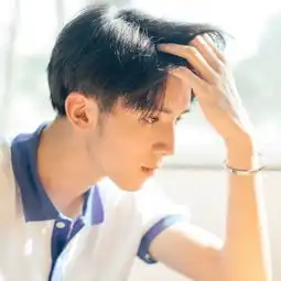 女生的漫画腿,男生的漫画脸你知道你和漫画男主就差这3点吗