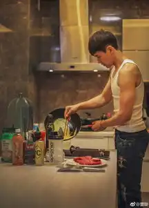 高云翔穿背心做菜秀肌肉性感