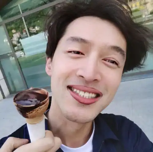 当红之际退出娱乐圈,选择重头再来的胡歌,其实活得比谁都明白