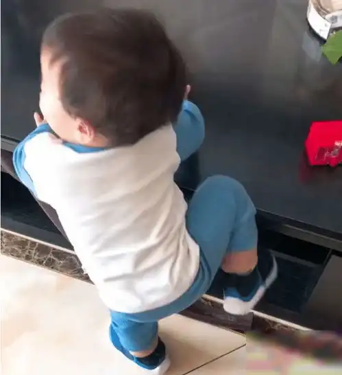 孩子的3种烦人行为,说明有当学霸的潜力,家长别盲目制止