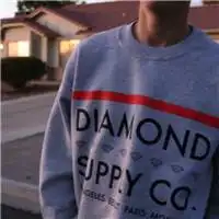 男女个性撩人的姿势微信头像图片大全