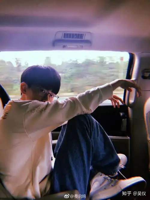 男生穿什么衣服会让让女生觉得有感觉