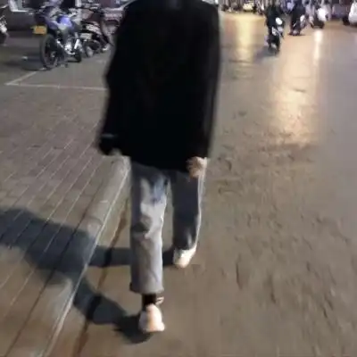 高清个性男生头像黑白不扎眼可爱点