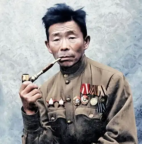苏联最强黄种人狙击手其貌不扬四旬老汉,弹无虚发,歼敌367人