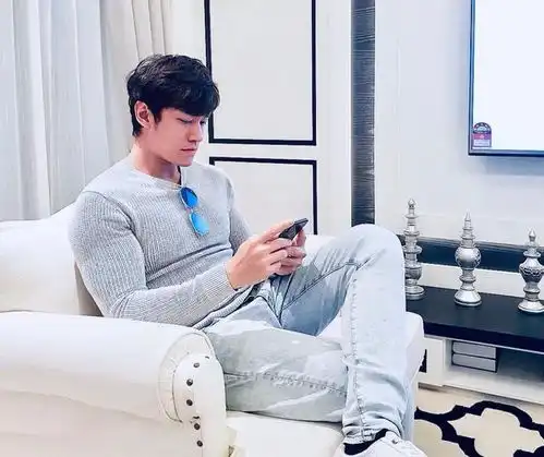 陈乔恩怼网友关你屁事,一边去对此男友艾伦怎么想