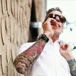 花臂暖男.的美拍