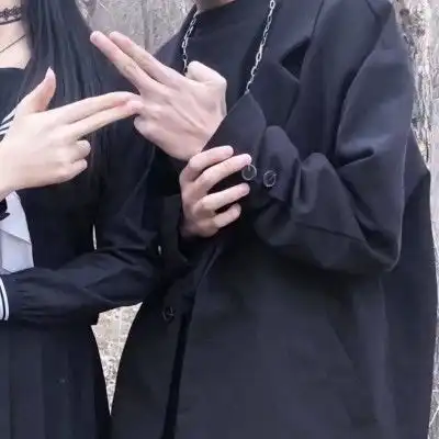 ins原宿风情侣头像其实我真的很不错,你要不要试着喜欢我一下