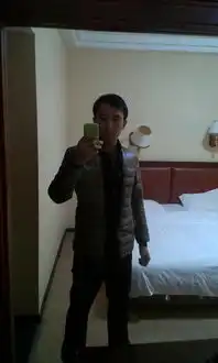 本人今年27不抽烟,不喝酒,也不怎么打牌,不吃槟榔,但男人嘛总得有点爱好不是,我的爱好很特别也可能