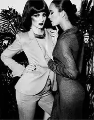 leightonmeesterbyyutsaiforflaunt11月号造型专辑