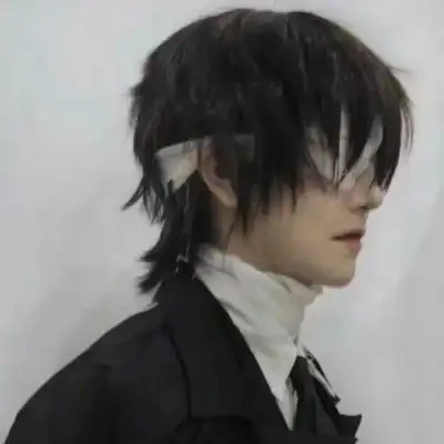 qq头像男生霸气高冷范困住的孤独之心