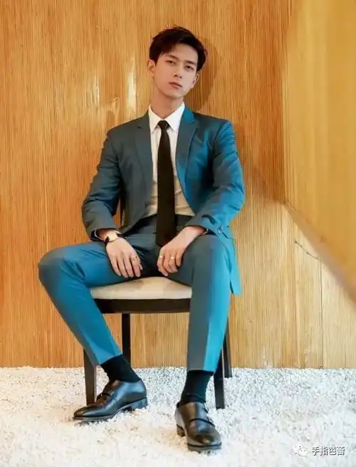 李现的穿衣风格女孩都喜欢