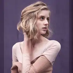 头像你走,我就当没有来过赖少珍