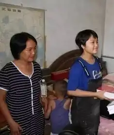 被清华校长点名的19届新生火了不要感谢贫穷,要谢谢你妈妈孩子