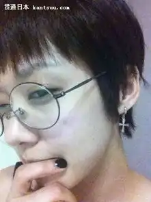 张娜拉短发示人变童颜美男戴眼镜耍帅图