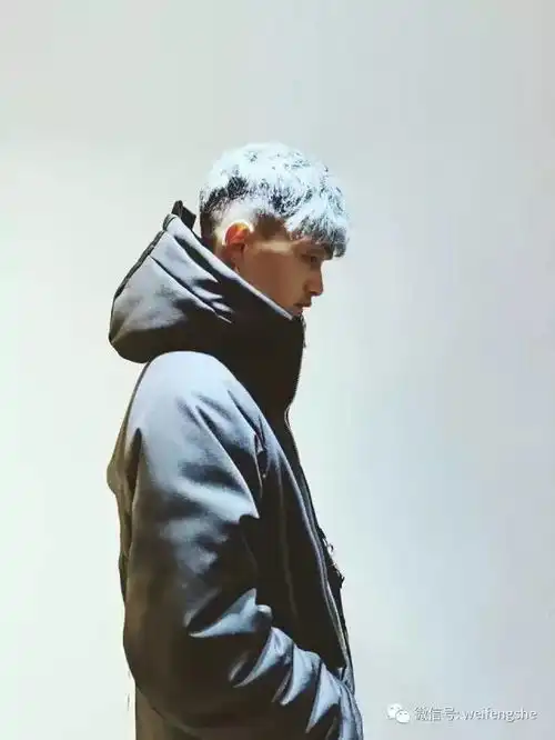 正在热销等了小半年终于出货街头潮流圣物暗黑高街风防风防雨中长款男棉衣老粉必入