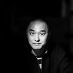 冯唐译文被指不雅回应翻译好坏没有金标准