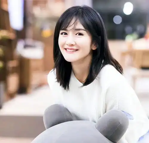 谢娜何炅黄金搭档再合体,谢娜颜值创新高,互拼厨艺千玺有口福了