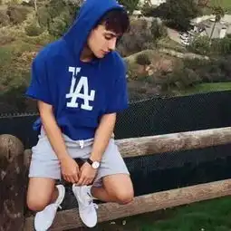 2018qq头像男生欧美帅气迷人小清新要时间嘉许等春风得意