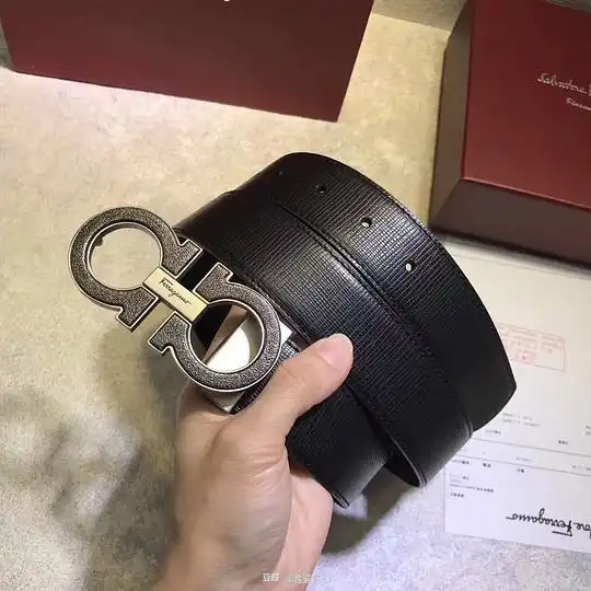 跑腿小弟的相册男,菲拉格慕皮带合集质量价格退换看描述