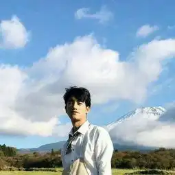 情头天空背影头像