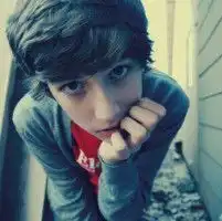 时尚男女qq头像非主流寂寞就像一本书