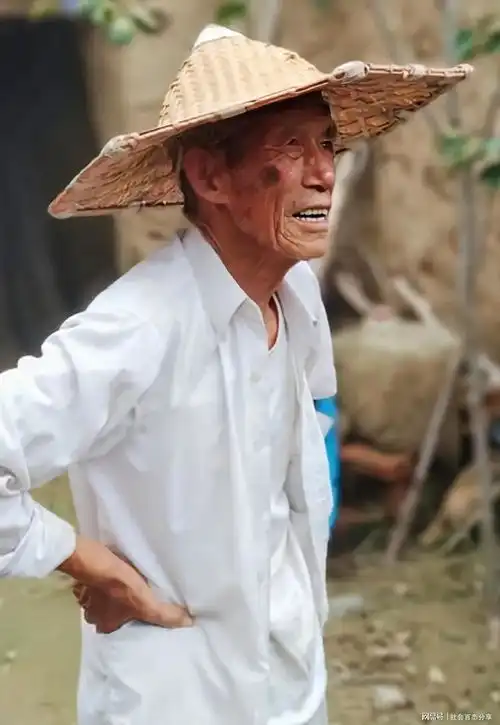 普通人想要翻身赚到100万,一定要远离体力活