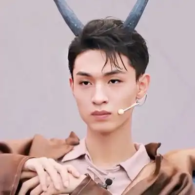 清新帅气男生头像你是窗外的风男生头像我要个性网