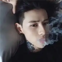 抽烟图片超拽霸气的抽烟头像2019伤感图片头像