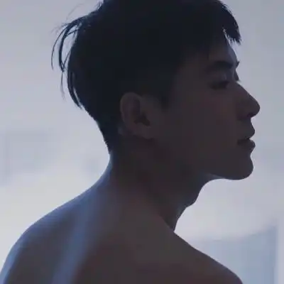 2018个性头像男帅气冷酷最新版你以为自己是真性情