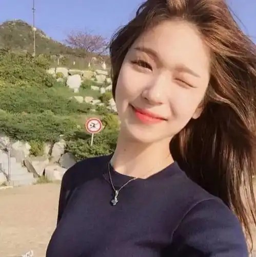 我很好,没有你的晚安,我也能睡得着