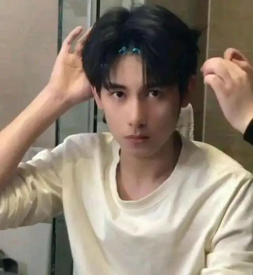 胡先煦瘦下来太帅了