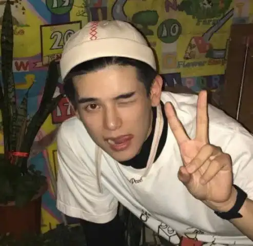 加速衰老的3个举动,00后男生最好少做,再想也要忍住