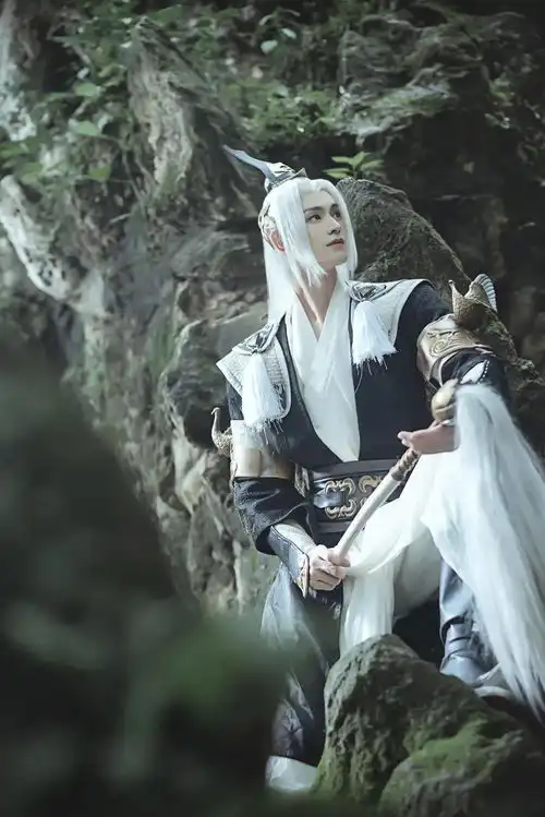 cos美照终于等到你,仙风道骨萧掌门