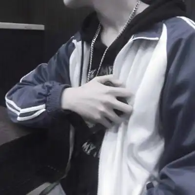 青春校服女生头像