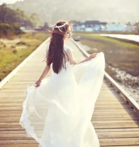 心理测试3个仙女裙,想扔掉哪个测你将吸引什么样的异性