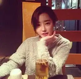 一个男用两个女用的闺密头像要相似的