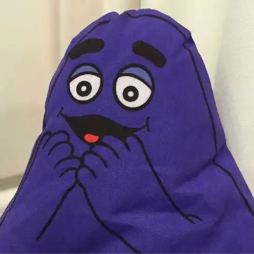 请问有小哥哥小姐姐知道这个是什么玩偶吗